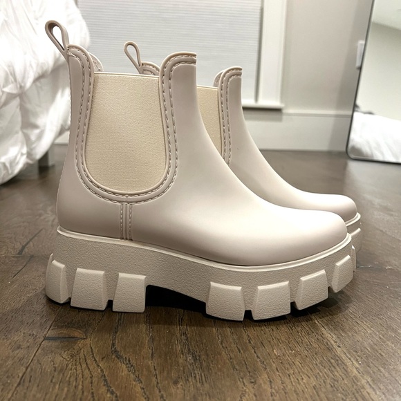 Jeffrey Campbell Shoes - Jeffrey Campbell Platform Boot